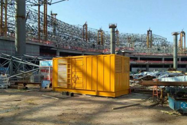 永川发电机出租如何判断空气滤清器是否需要更换？